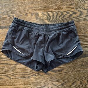 Hotty hot shorts Lululemon